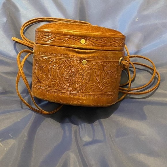 Mexican Leather Pill Box Purse - Picture 1 of 8